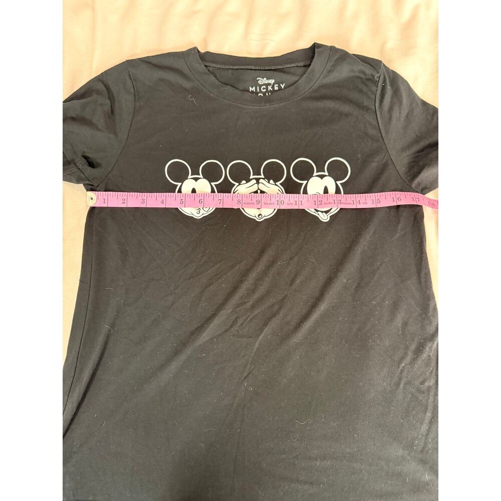 Disney Short Sleeve Black Mickey Mouse T Shirt Size Medium - Picture 6 of 7